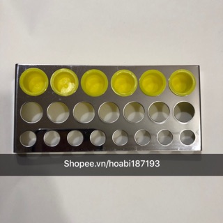 Khay inox đựng hũ nhựa đung mực trong xăm hình