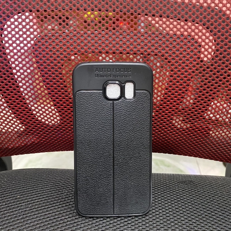 Ốp lưng samsung s6 edge dẻo đen Vân da