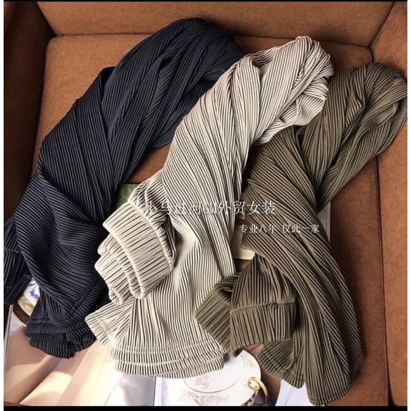 [Order- SẴN ĐEN M] Quần suông chất lụa (có ảnh thật) | BigBuy360 - bigbuy360.vn