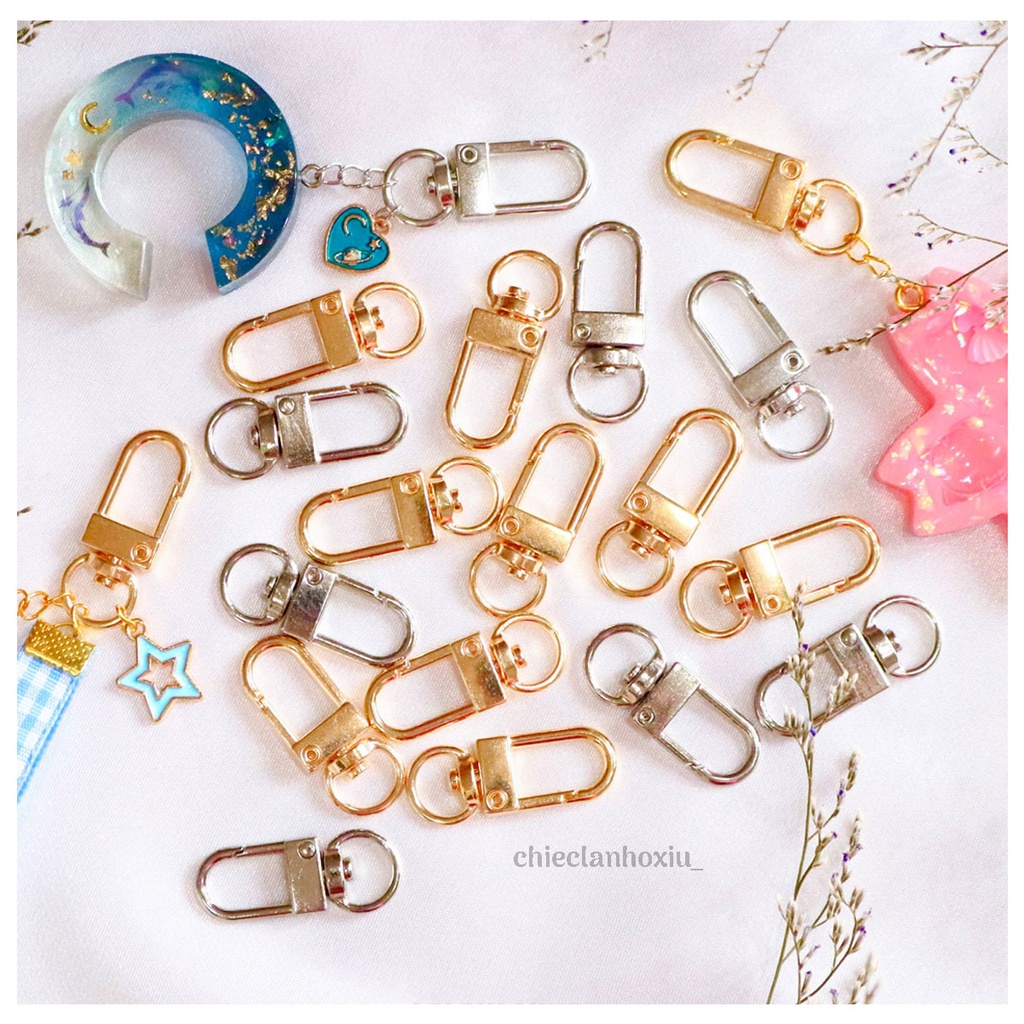 MÓC KHOÁ CHỮ U LÀM KEYRING