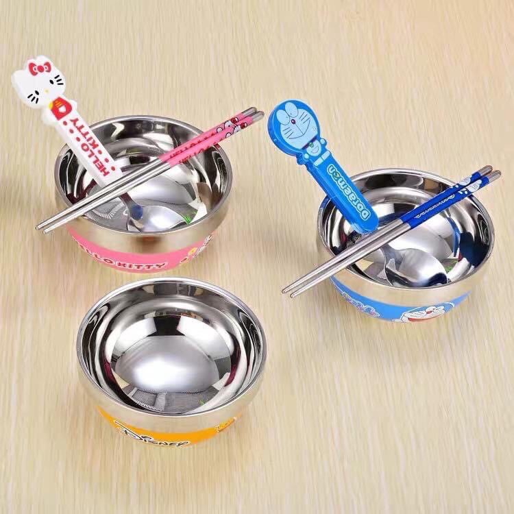 Bộ bát ăn dặm inox chống nóng, cách điện Kitty, Doraemon, Pooh kèm đũa thìa cực dễ thương cho bé