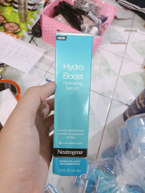 Tinh Chất Dưỡng Ẩm Neutrogena Hydro Boost Hydrating Serum