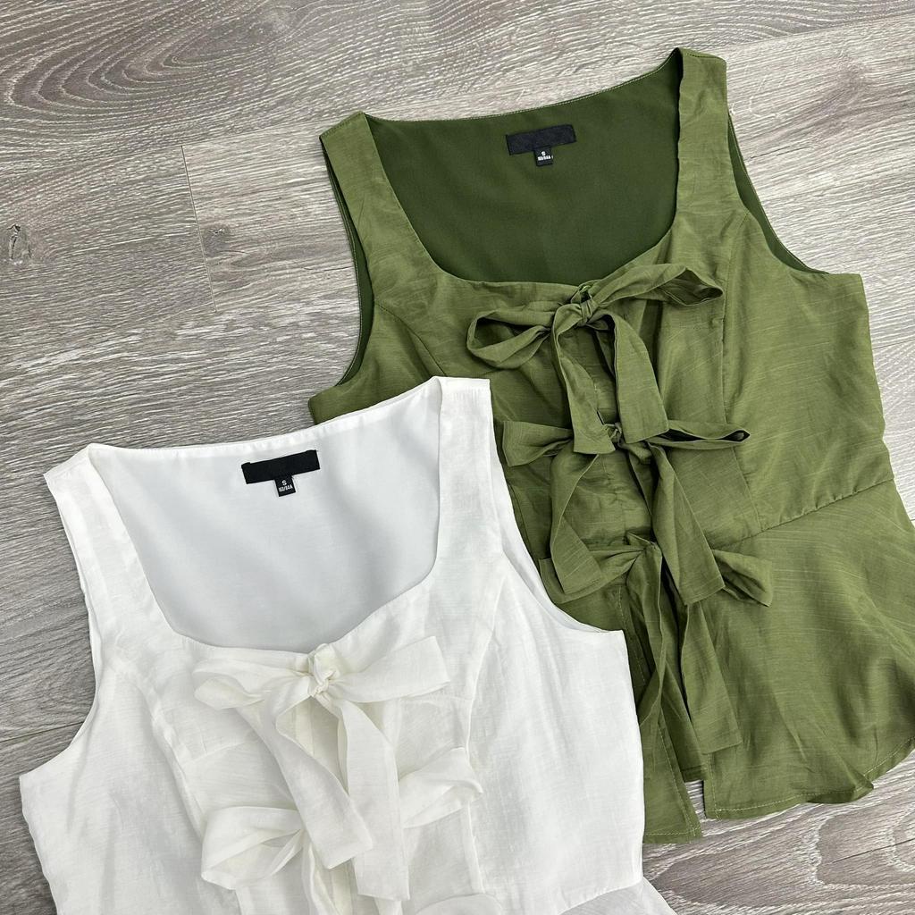 Áo kiểu nữ sát nách thắt nơ