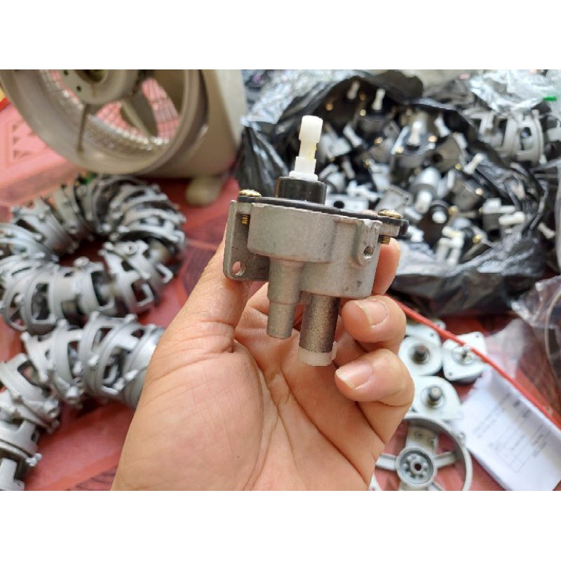 Tuốt năng cơ quạt B4