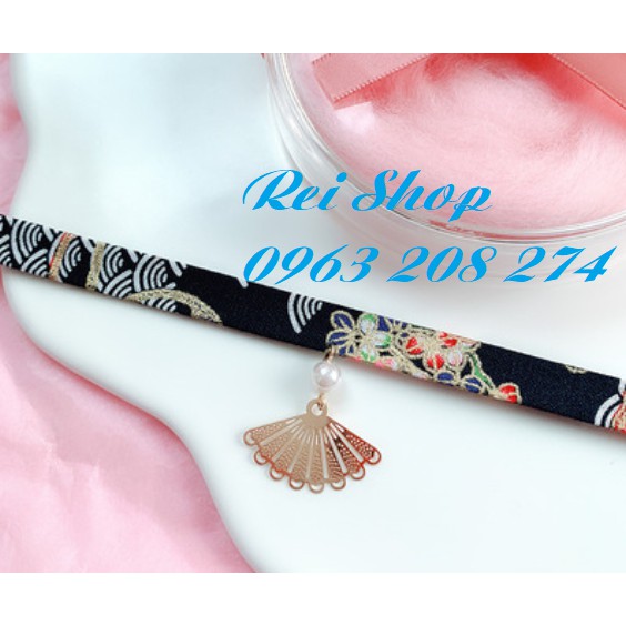 Choker phong cách Nhật Bản