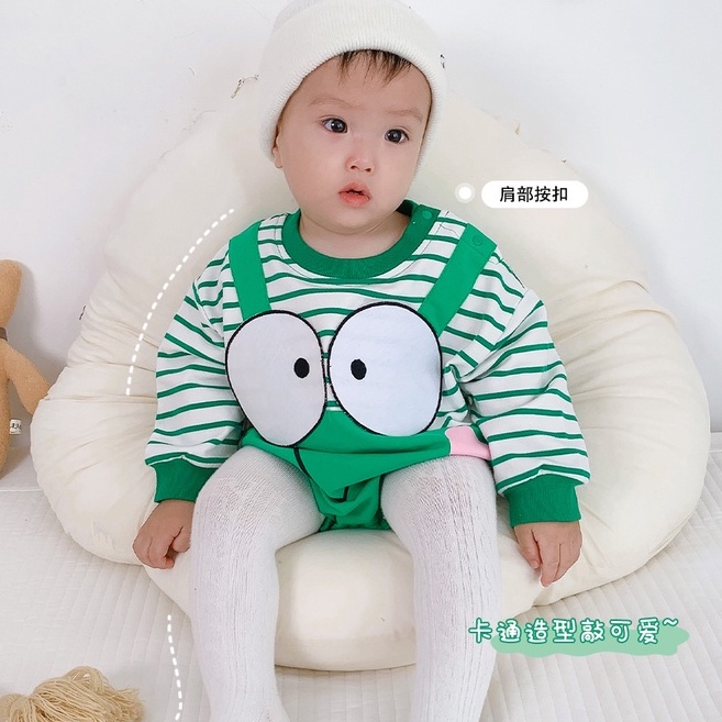 Áo liền quần hình tam giác tay dài họa tiết kẻ sọc hoạt hình dễ thương cho bé