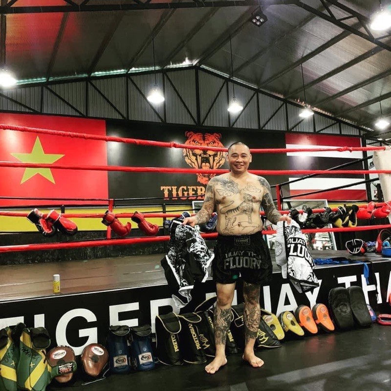 Quần Muay Thai FLUORY 2021