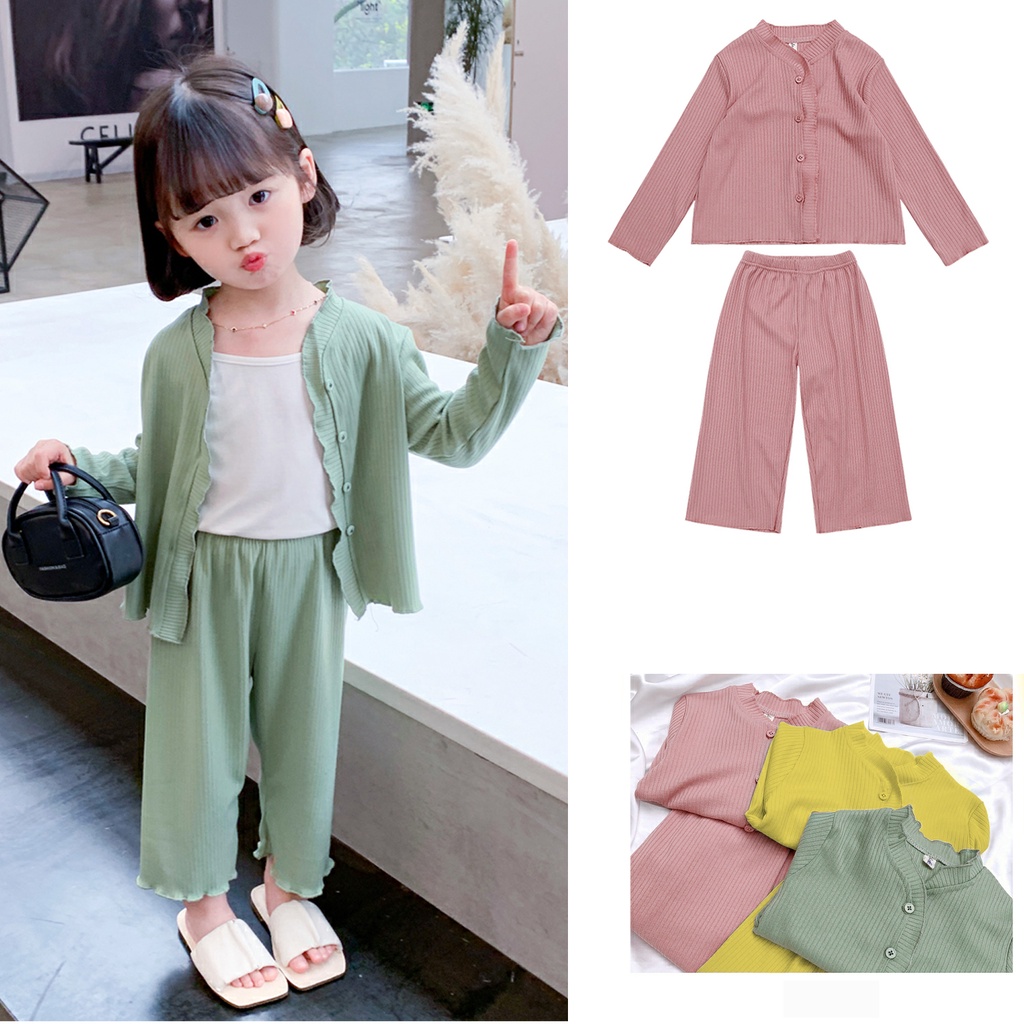 Bộ quần áo thu đông cho bé gái điệu đà siêu dễ thương chất tăm lạnh Quảng Châu mềm mịn cho bé từ 7-22kg
