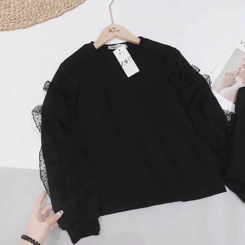 Áo nỉ phối tay ren bi