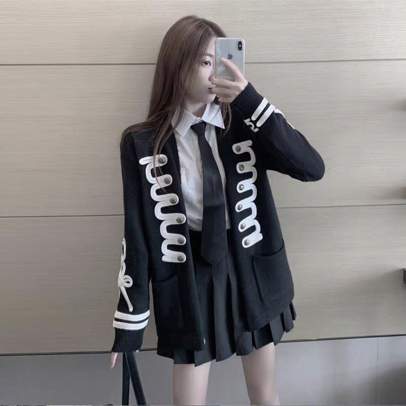 Áo cardigan len dạ phối hoạ tiết & khuy👉Có sẵn