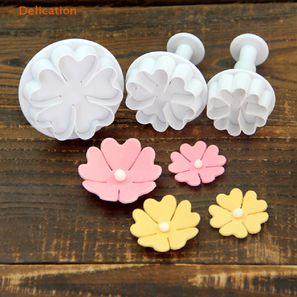 Set 3 Khuôn Nhựa Làm Bánh Hình Hoa / Trái Tim Mini DIY