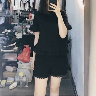 Áo kiểu bèo nhún tay áo