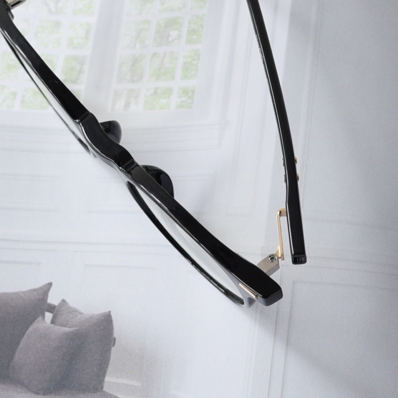 Kính mắt không độ nhựa dẻo cao cấp có lõi thép 7158