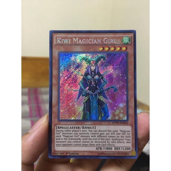 Thẻ bài yugioh Kiwi magician girl
