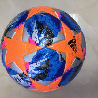 Bóng đá số 5