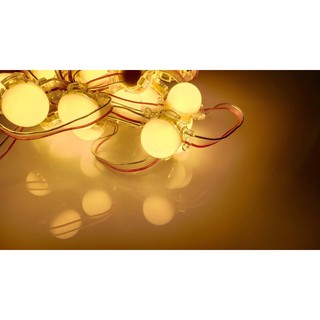 Led bát F30 vàng nắng mắt đục (30 bóng/dây)