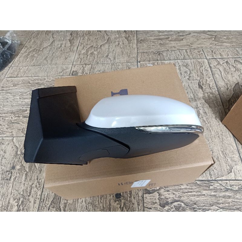 Gương chiếu hậu gran i10 bản đủ 8G