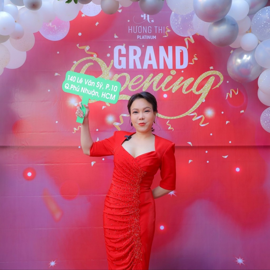 Hương Thị - Nghệ Sỹ Việt Hương