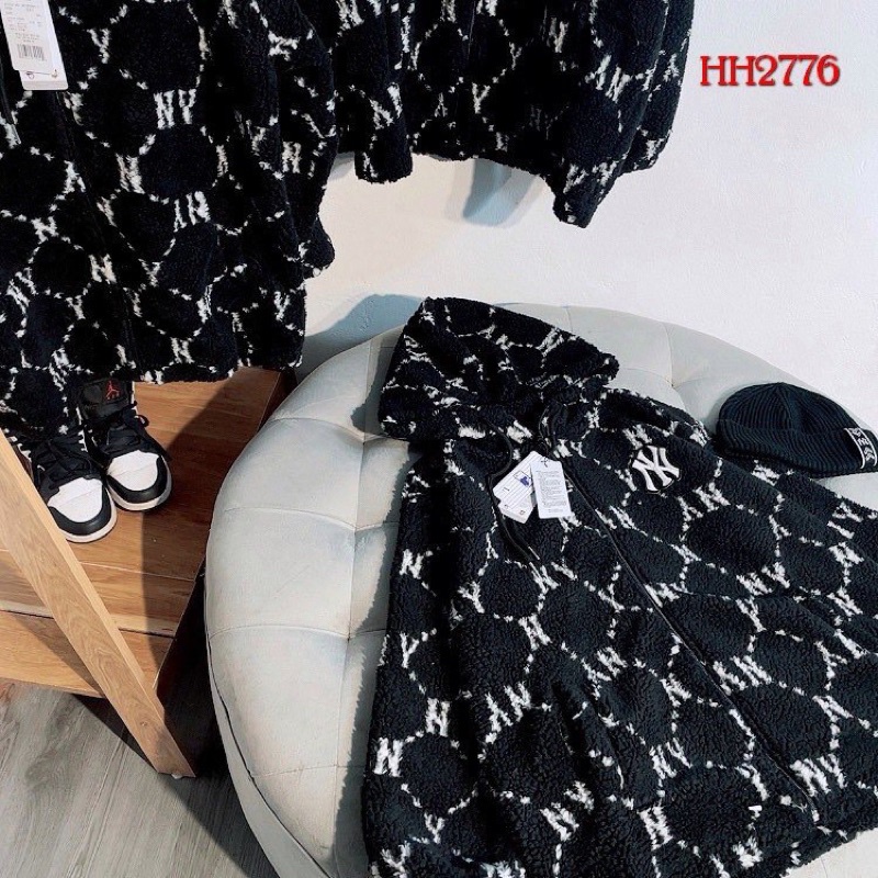 Áo khoác lông MLB