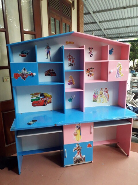 Bàn học nhựa đài Loan cho 2 bé