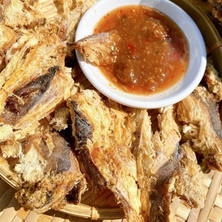 Khô cá đuối mắm me hũ 340g tính luôn mắm me