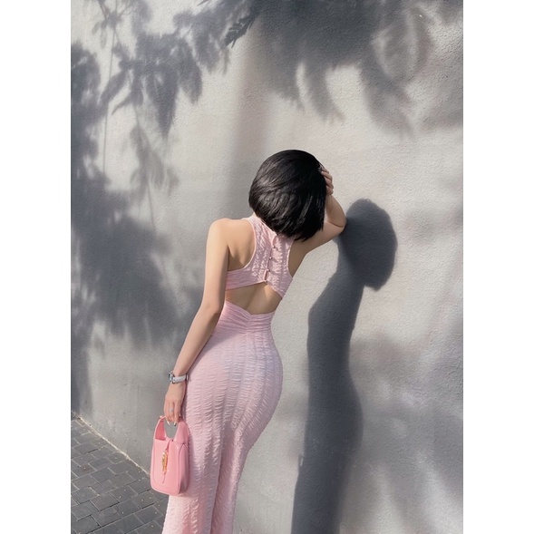 Đầm body sát nách hở lưng - Thelaniclothing