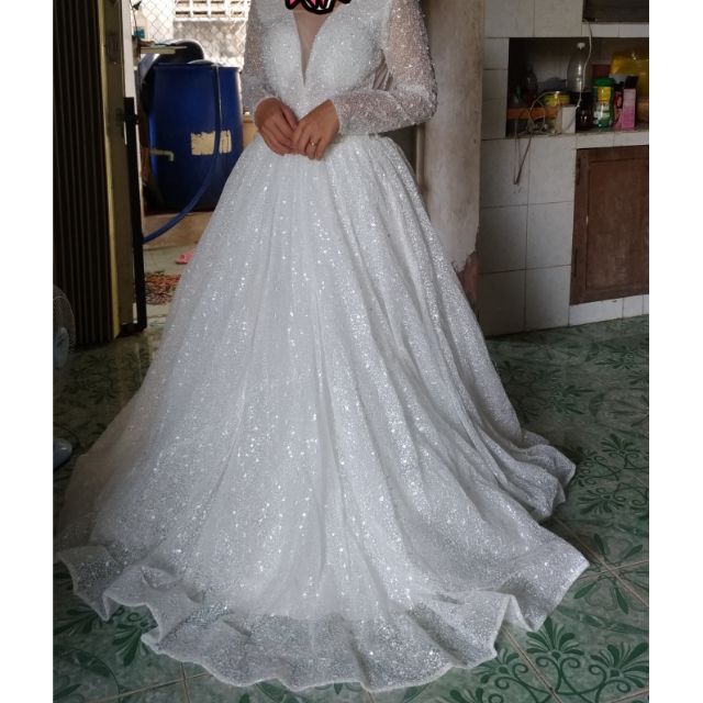 Đầm cưới đính đá sang trọng size M
