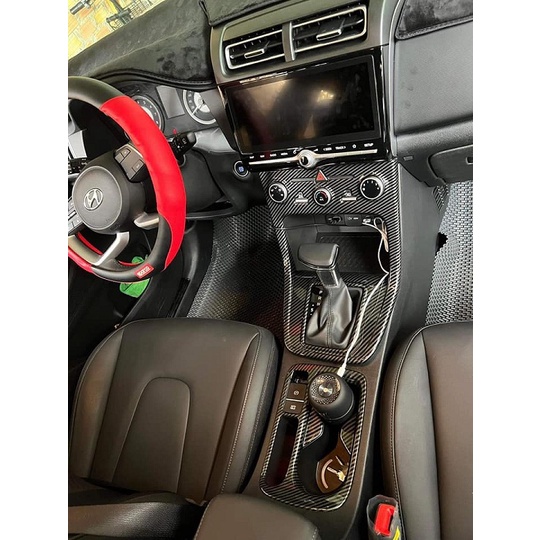 Ốp nội thất Creta nhựa cacbon cao cấp bản tiêu chuẩn và bản đặc biệt