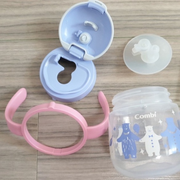 Bình tập uống nước cao cấp Combi LakuMug 240ml mẫu mới nhất