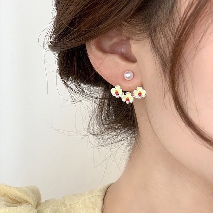 Bông Tai Hình Hoa Vàng Đính Ngọc Trai Nhân Tạo Thời Trang 2022