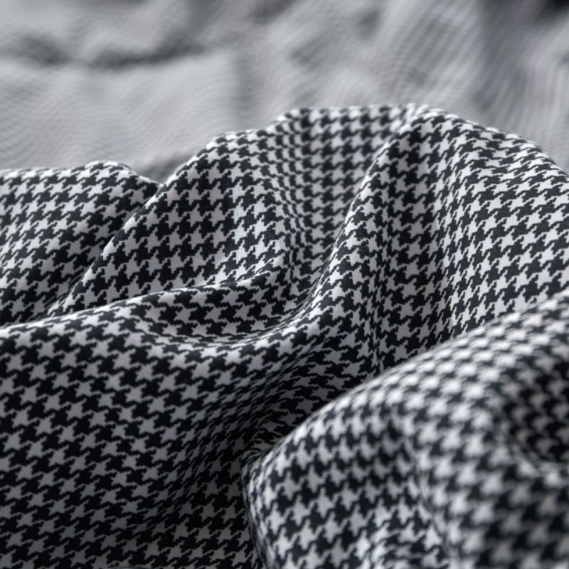 Bộ Chăn Ga Gối Chăn Chần Bông Kẻ Roma Đen Cotton Tici Phong Cách Hàn Quốc Miễn Phí Bo Chun Ga Theo Yêu Cầu