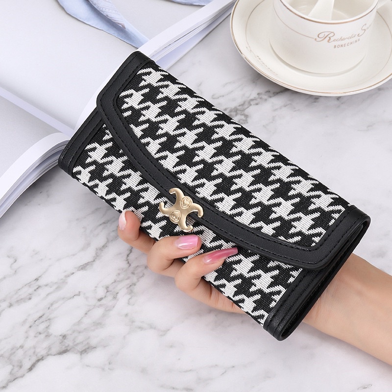 Ví dài nữ cầm tay canvas hoạ tiết kẻ sọc vintage