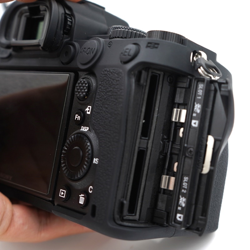 Bao Silicon máy ảnh Sony A7 Mark 4, A7m4, A74