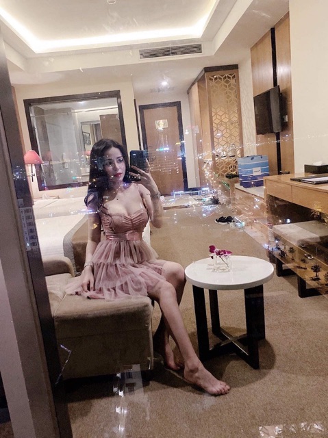 Váy 2 dây voan xoè tầng màu hồng , đen