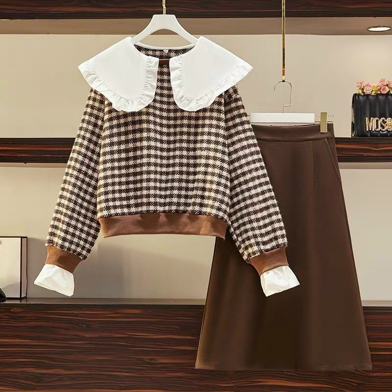 SET ÁO CARO CỔ SEN TO CHÂN VÁY NÂU
