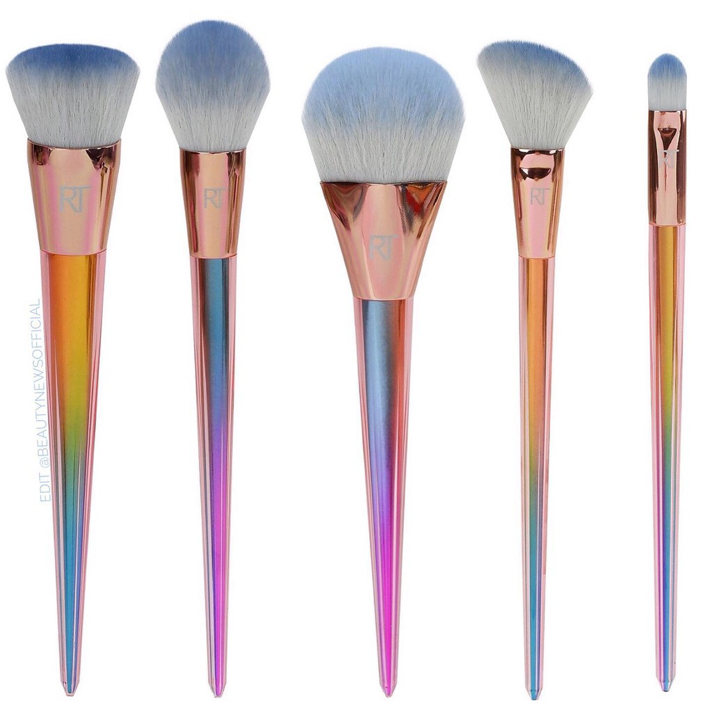 Cọ đánh má hồng Real Techniques Brush Crush 002 Blush hàng xách tay Mỹ