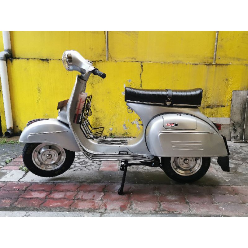 Thảm Lót Sàn Xe Vespa Màu Đen Kiểu Cổ Điển