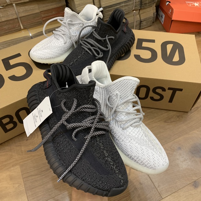 | New + Ảnh Thật | Giày Yeezy V2 350 Trắng Đen Full phản quang | BigBuy360 - bigbuy360.vn