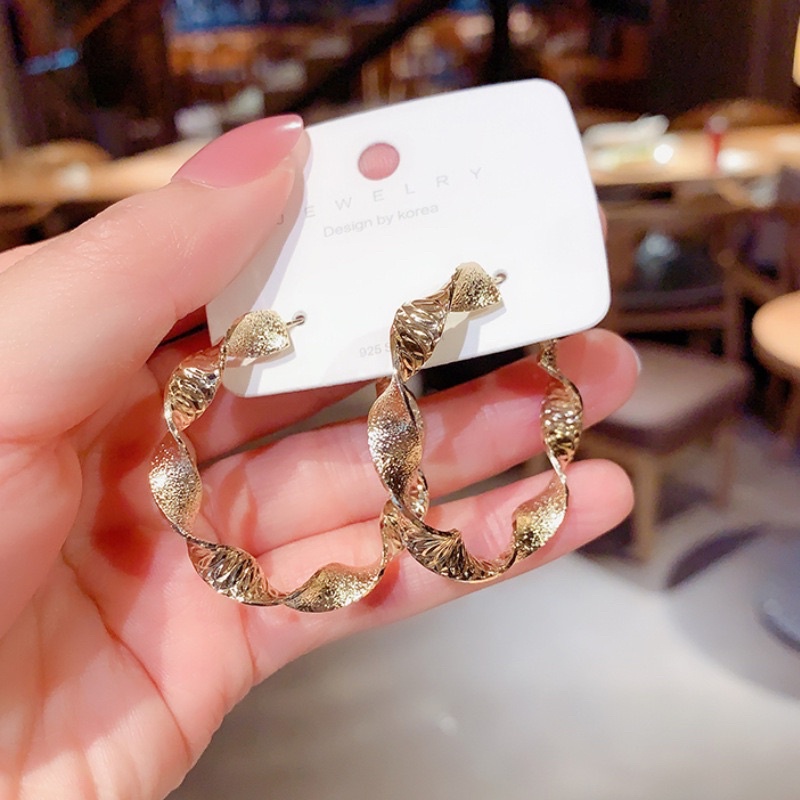 bông tai khoen tròn xoắn cá tính 5cm, khuyên tai phong cách hàn quốc