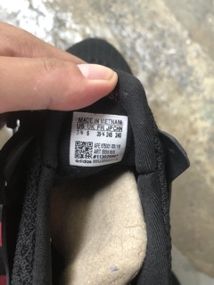 ( đủ hộp) giày UB 4.0 đen full đủ size 1:1