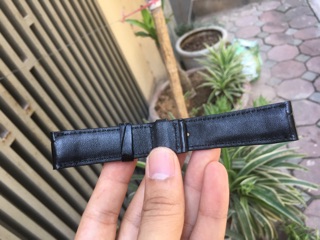 Dây đồng hồ da cá sấu màu đen