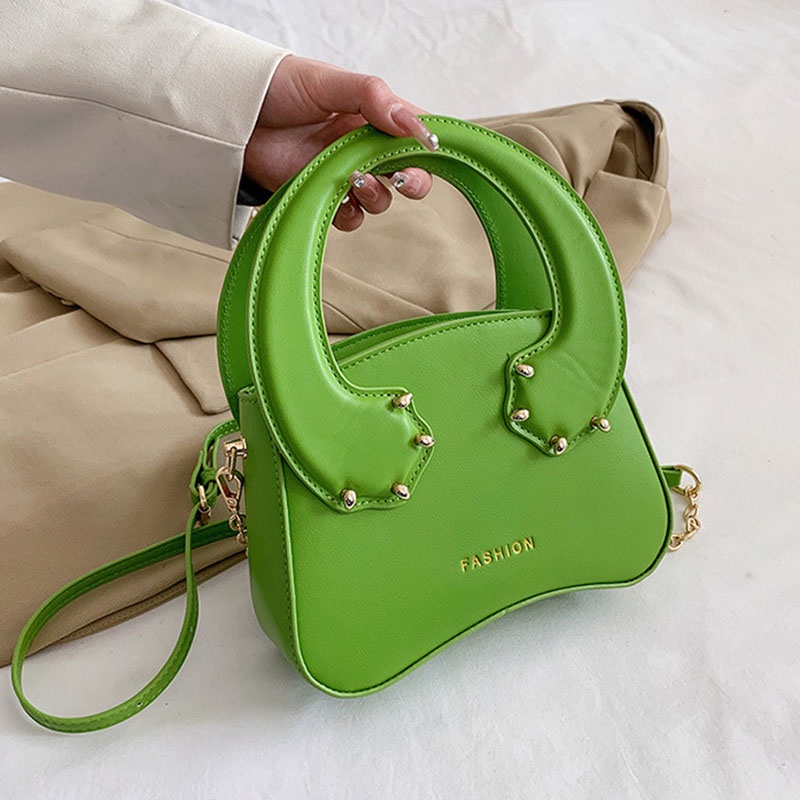 Túi đeo chéo IELGY hình vuông họa tiết móng hổ phối dây xích thời trang cho nữ