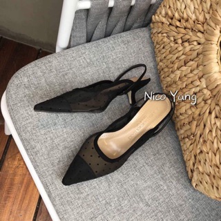 Sandal chấm bi gót nhọn
