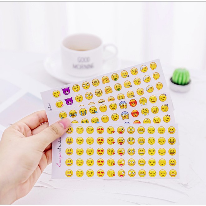 Set 12 vỉ sticker gồm 660 hình Emoji đáng yêu