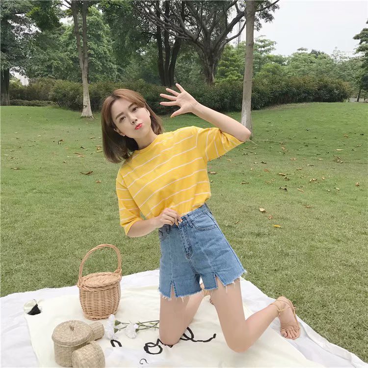 Quần short jeans lưng cao ống rộng cá tính cho nữ | BigBuy360 - bigbuy360.vn