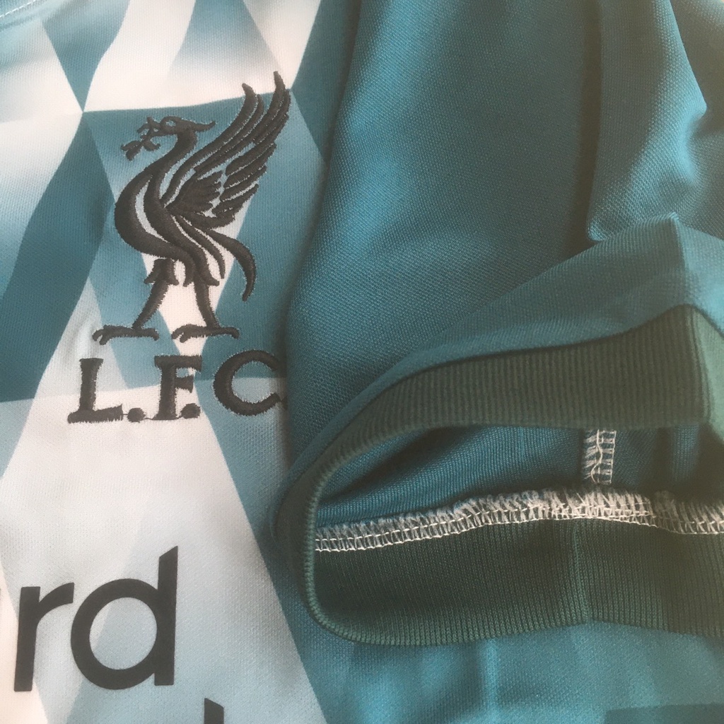 Bộ Quần Áo Bóng Đá Liverpool Xanh Trắng 2022 Mới Nhất Vải Gai Thái Cực Chất - Đồ Đá Banh Nam pp Bởi Be Happy Sport