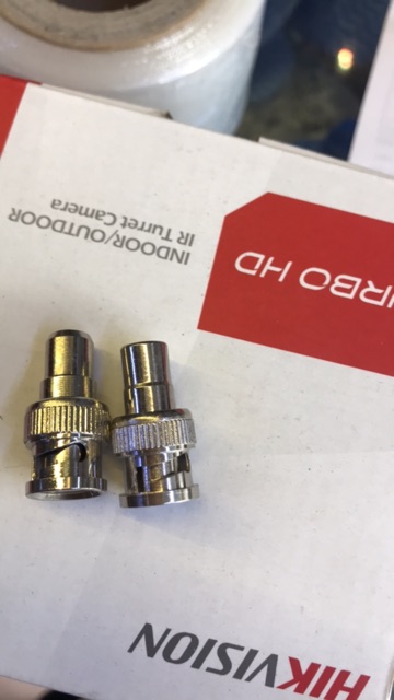 Jack chuyển BNC ra AV (hoa sen)