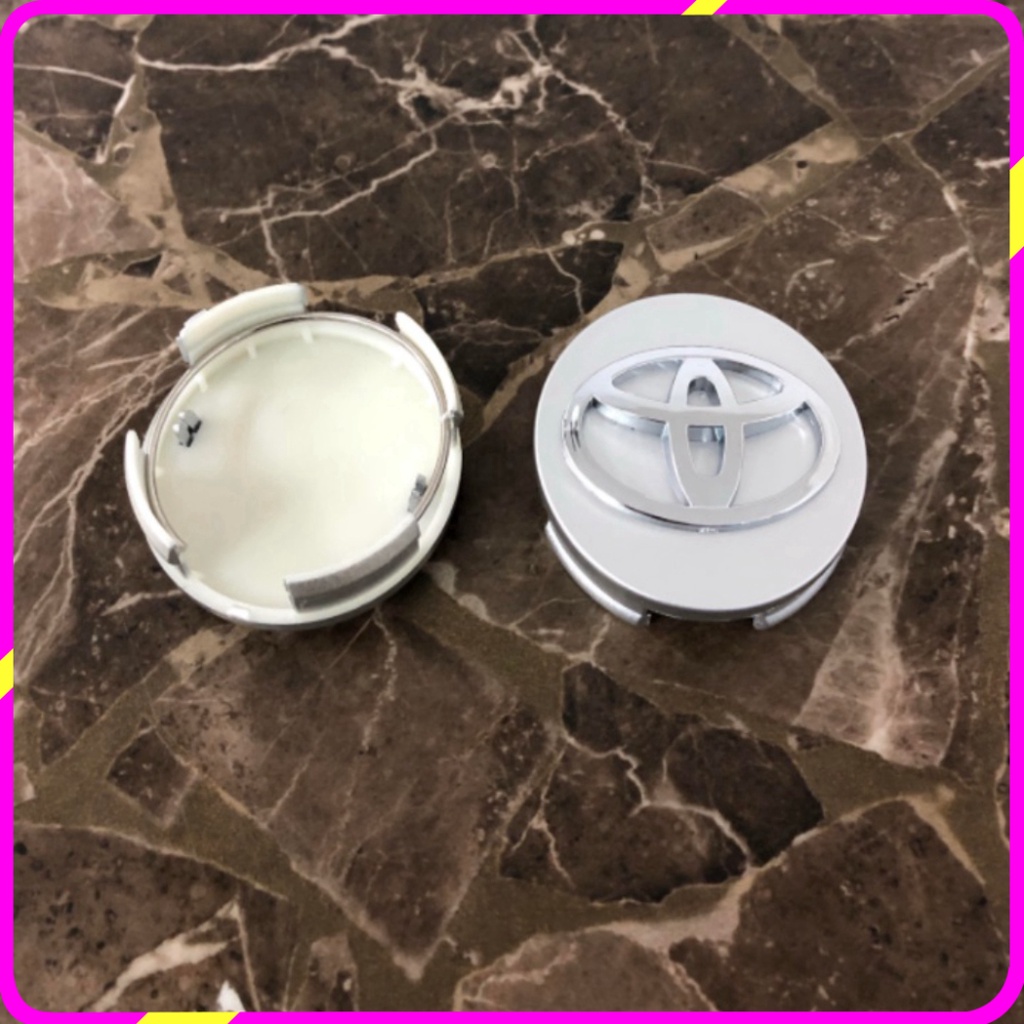 Logo chụp mâm, ốp vành la zăng bánh xe ô tô Toyota, đường kính 62MM, 60MM và 53MM