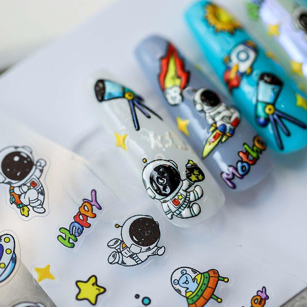 Miếng Dán Trang Trí Móng Tay 5D Hình Chú Chó Trắng Đáng Yêu