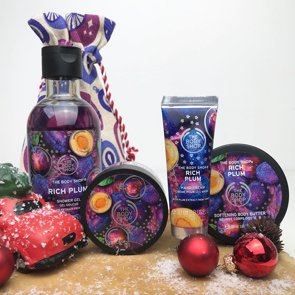 Tẩy tế bào da chết The Body Shop Body Scrub 250ml | BigBuy360 - bigbuy360.vn